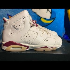 Jordan 6 Maroon